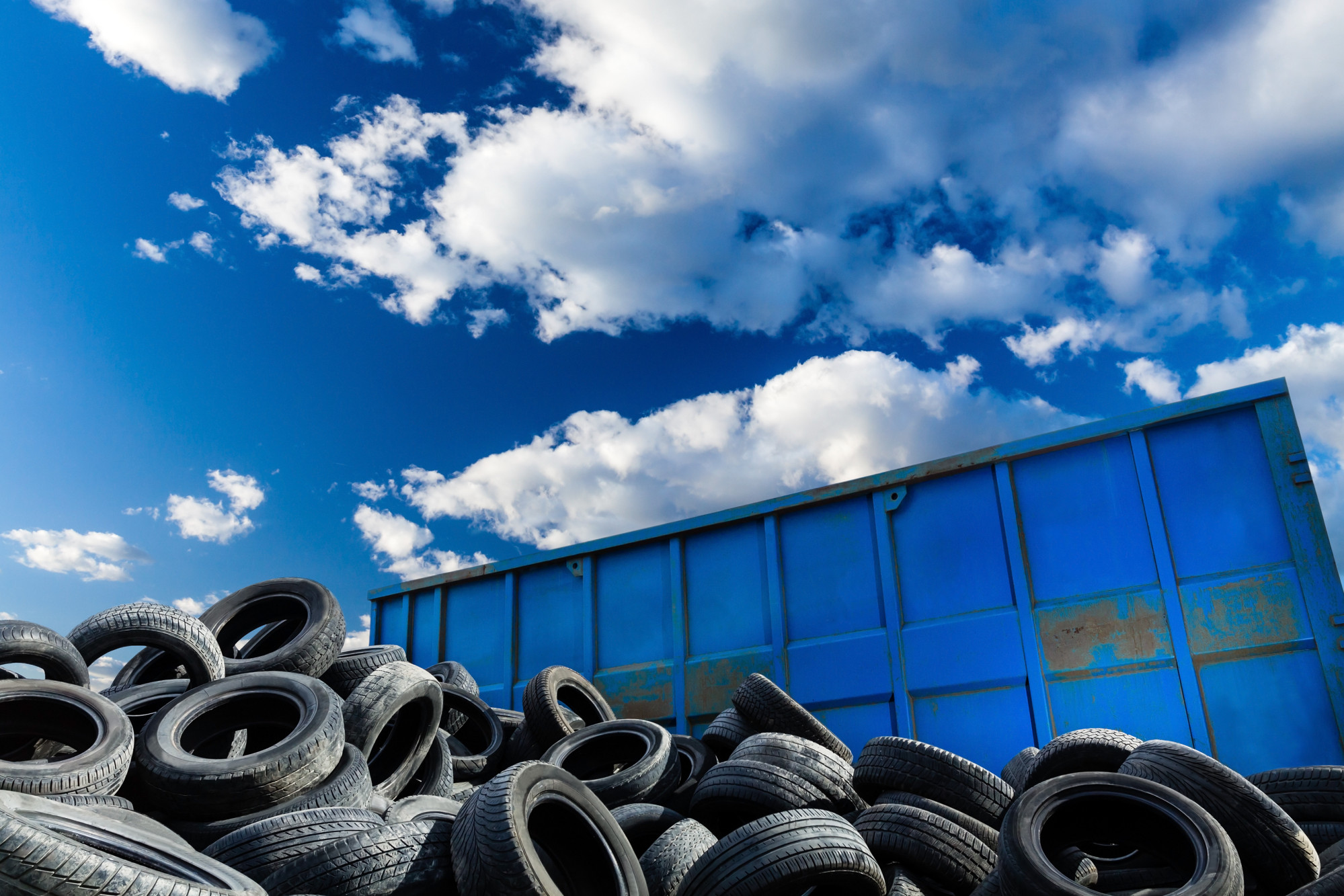 KLG recycling truck tires